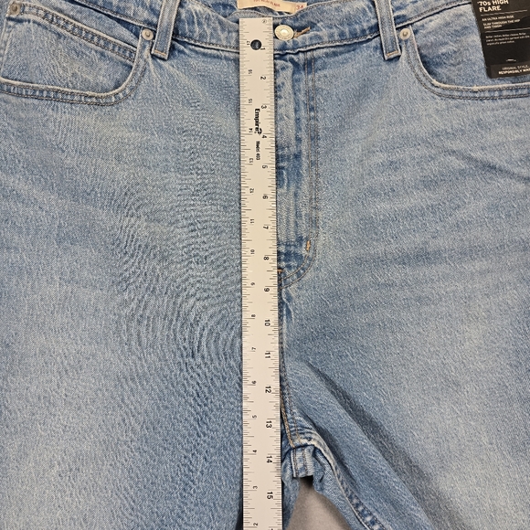 Levi's Premium Jeans 70's High Rise Flare Leg Womens 34 x 32  Medium Blue - Picture 5 of 13